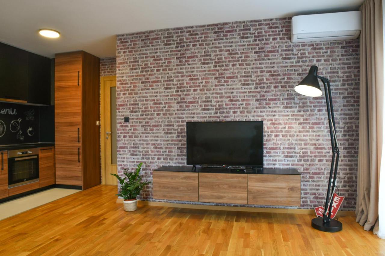 פודגוריצה Apartments At Ljubovic Hill Park מראה חיצוני תמונה