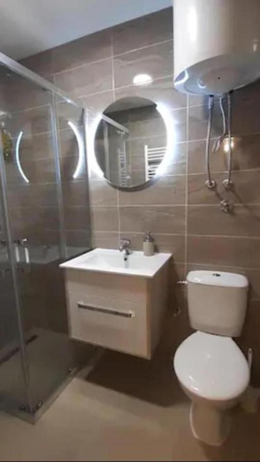 פודגוריצה Apartments At Ljubovic Hill Park מראה חיצוני תמונה